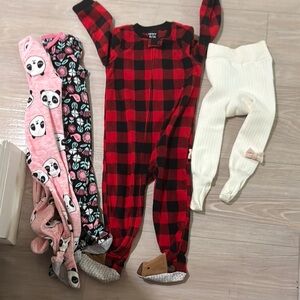 Toddler’s bundle pijamas 24m (2 pieces), Red & Black Plaid Christmas pajama 3y